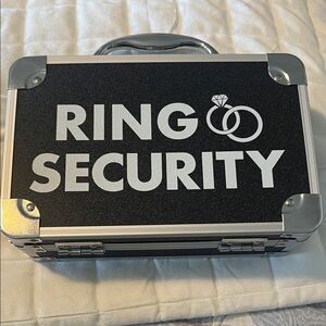 Ring Security Jewelry Case - Black & Silver